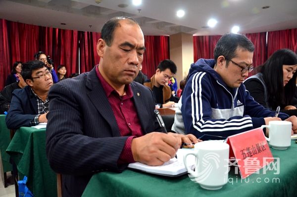 ���������ξ���������Ա��ѵ����